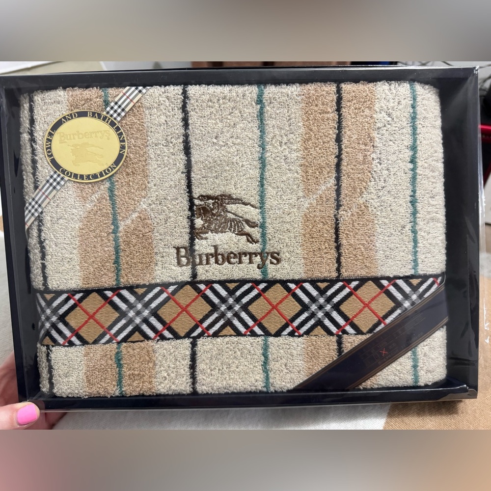 New Burberry Striped Towel Cream and Tan